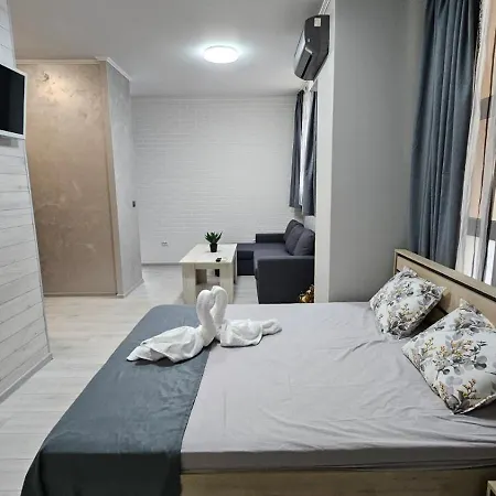 за гости кедър *