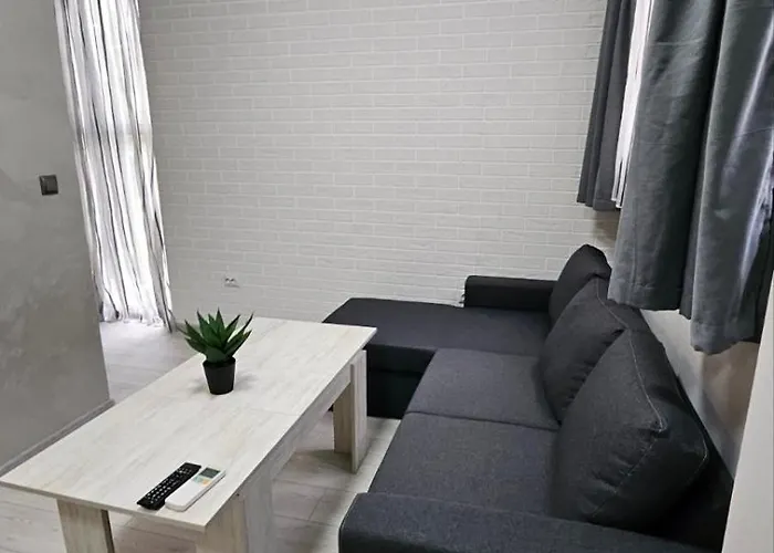 за гости кедър