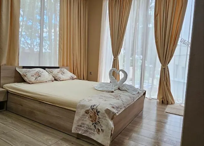 за гости кедър *